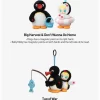 Baby Molly × Pingu Happy Fishing -sarja – vinyylipehmoinen riipuslaatikko