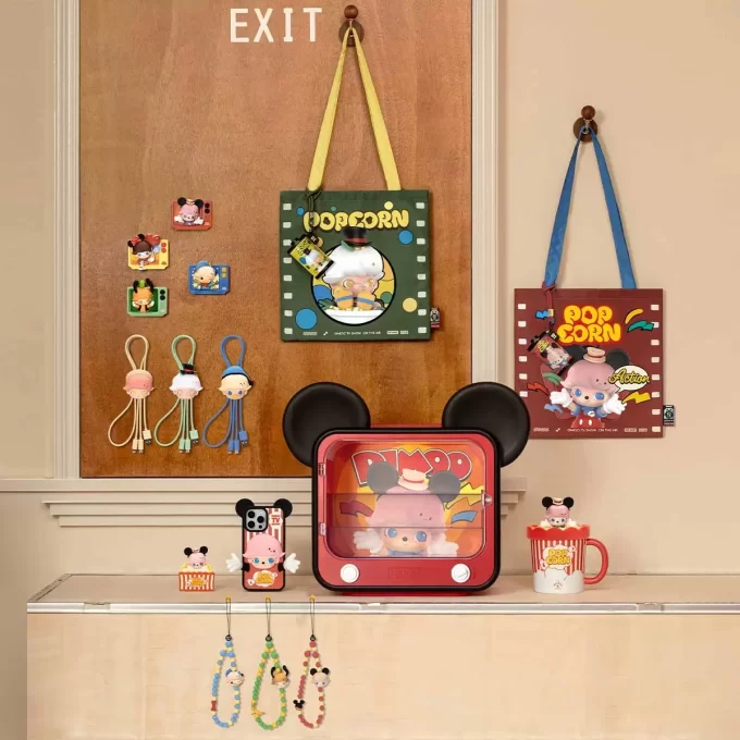 DIMOO WORLD × DISNEY -sarja – matkapuhelimen narullinen sokea laatikko