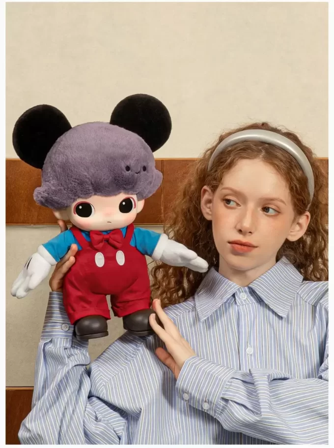 DIMOO WORLD × DISNEY -sarja – Mikki vinyylipehmolaukku