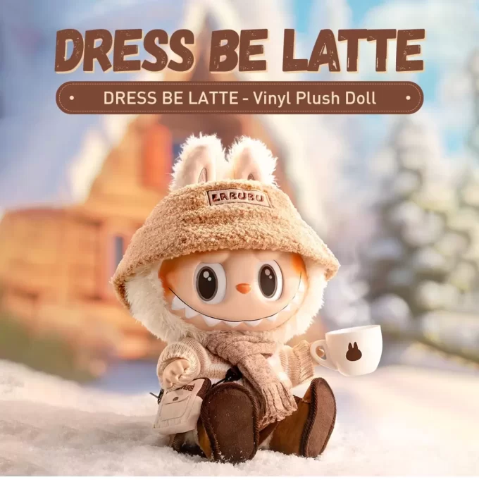 HIRVIÖT – DRESS BE LATTE vinyylipehmonukke