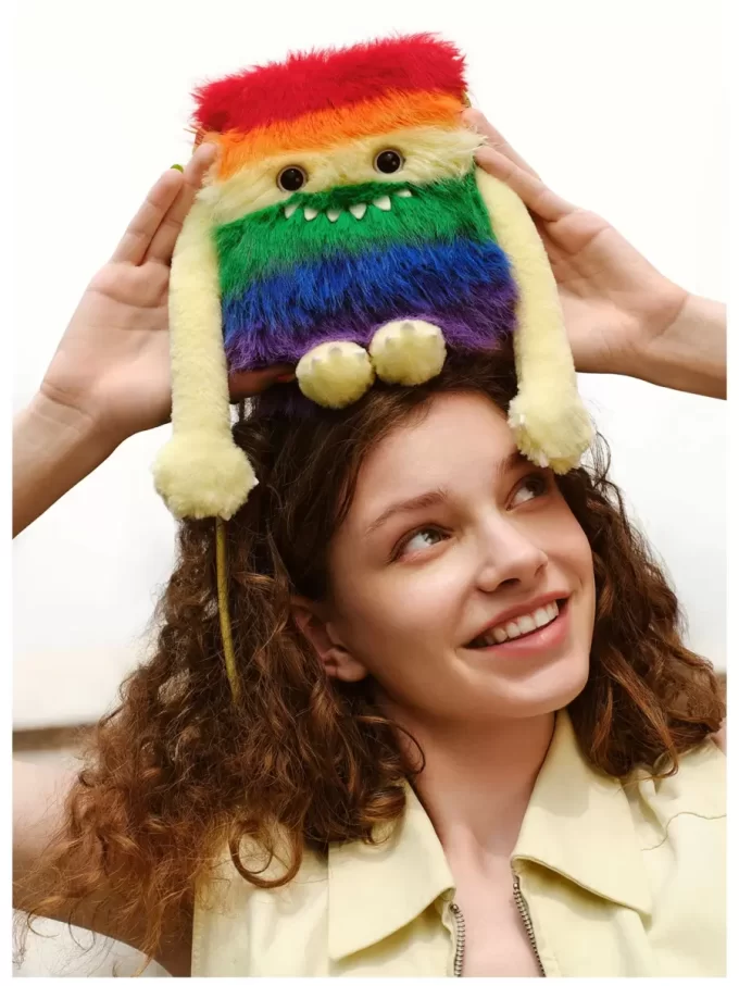 INSTINCTOY HUG YOU -SARJA – Minipehmolaukku