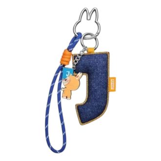 Labubu-pinni rakkauskirjainriipukseen ”J”