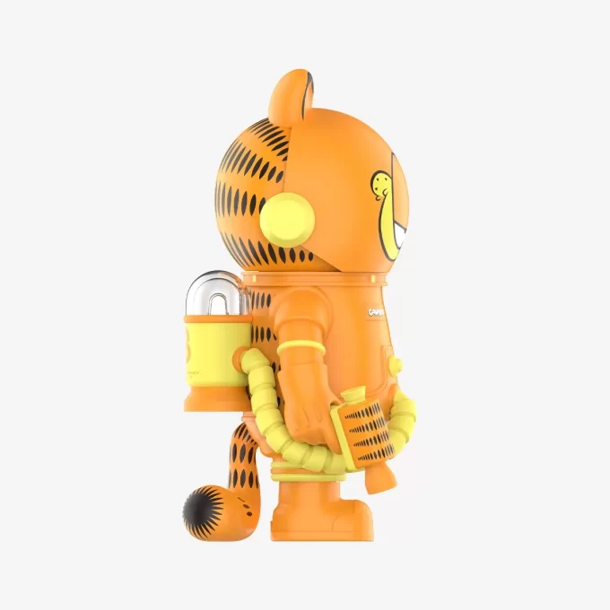 MEGA SPACE MOLLY 400% Karvinen