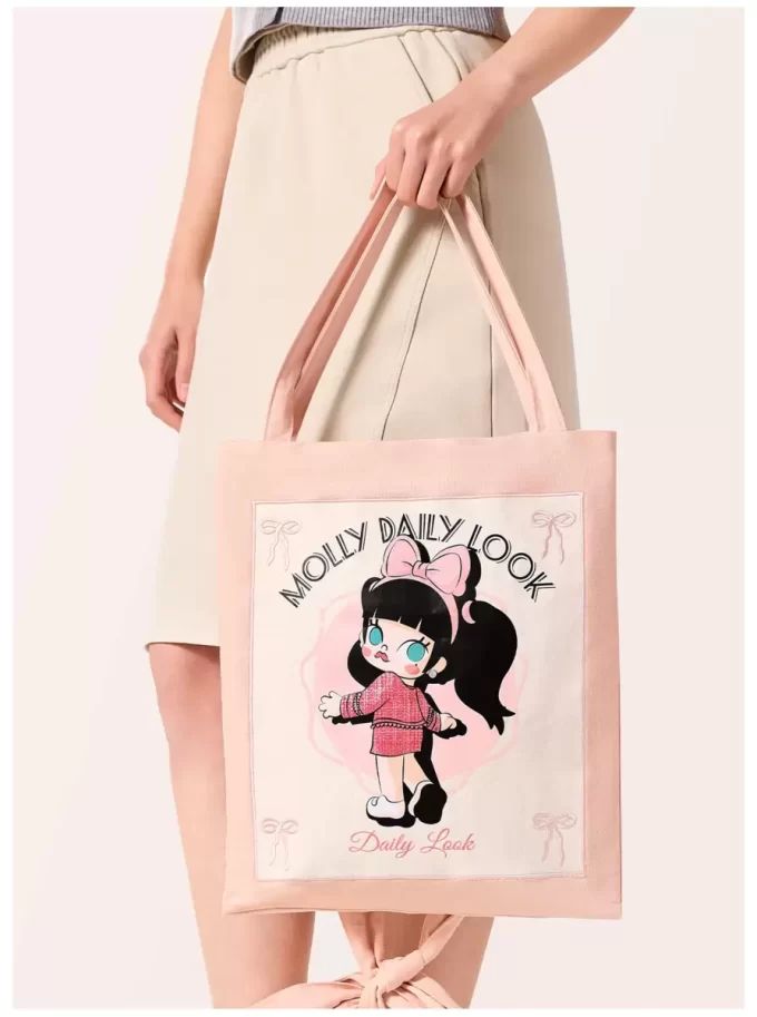 MOLLY Daily Look -sarjan olkalaukku (Muotimaailman nouseva tähti)